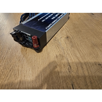 Power Supply 13,8V 30/35A / RADIO HF / CB RADIO / CAR AUDIO